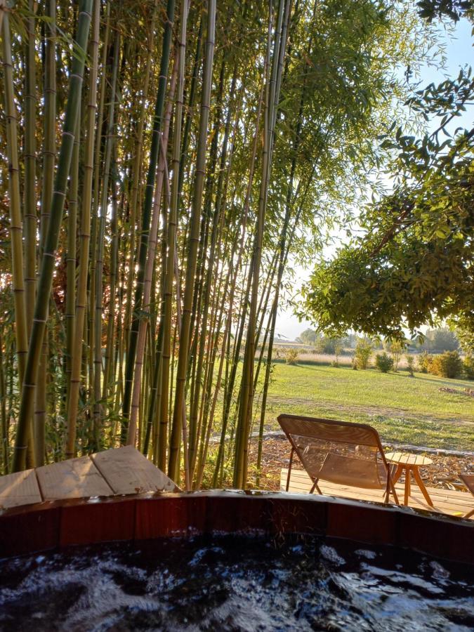 Maisonette Et Spa Bois La Begude-de-Mazenc Екстер'єр фото